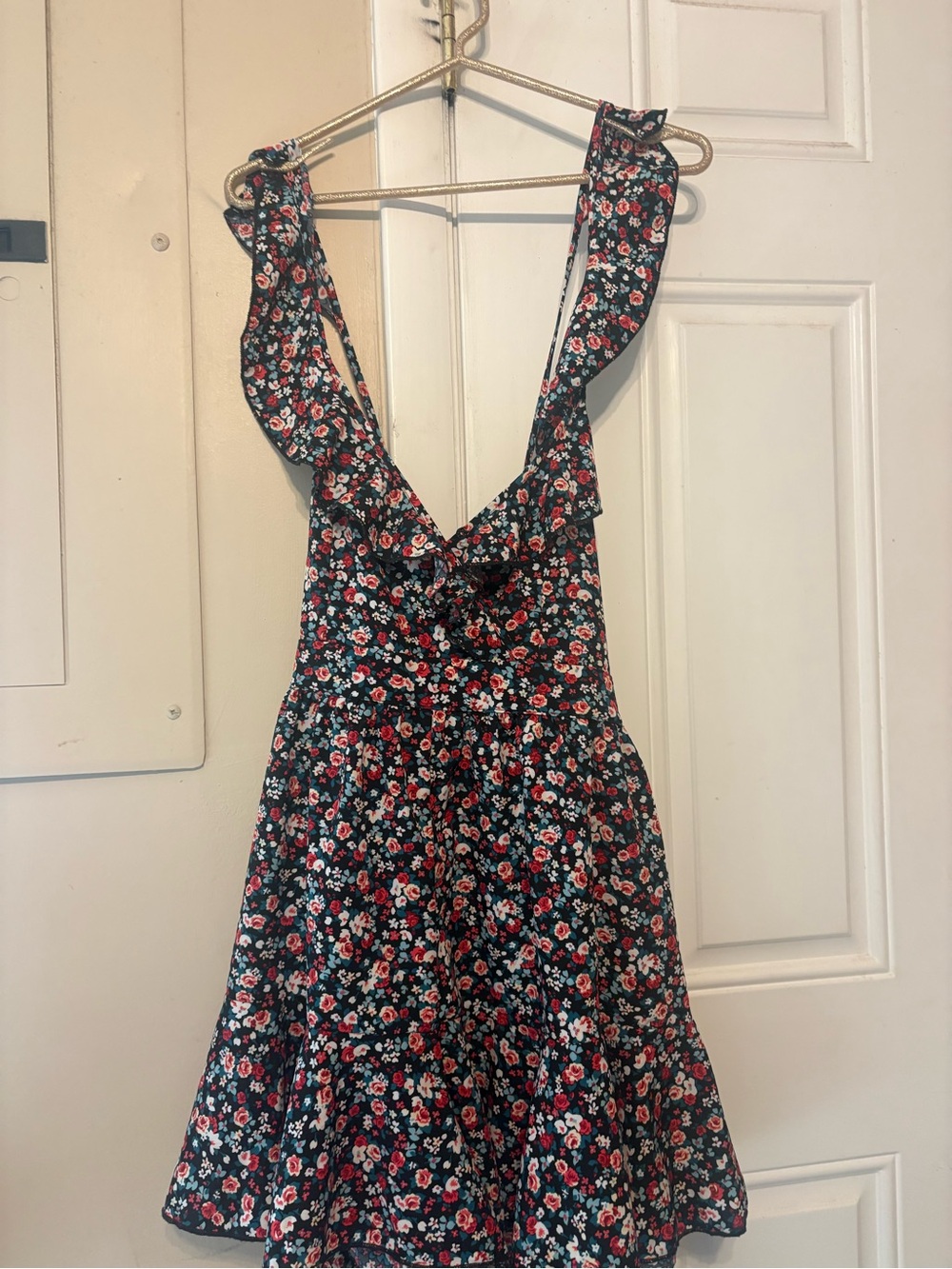 Floral Ruffle V-Back Romper — Black with Red & White Flowers